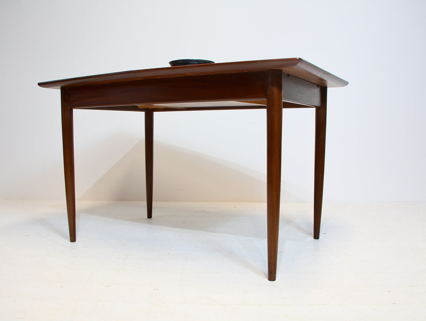 Extending Mid Century Dining Table by Scandart c.1960