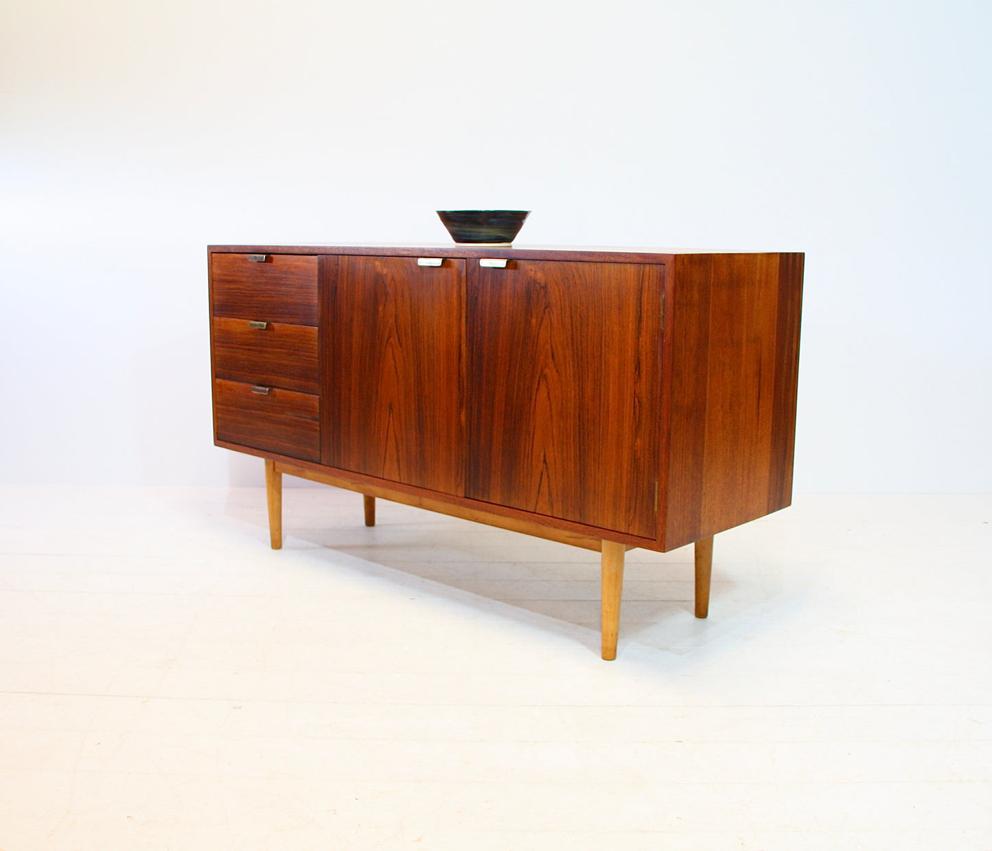 SOLD - Robin Day Hilleplan Unit M Rosewood & Mahogany Sideboard c.1950
