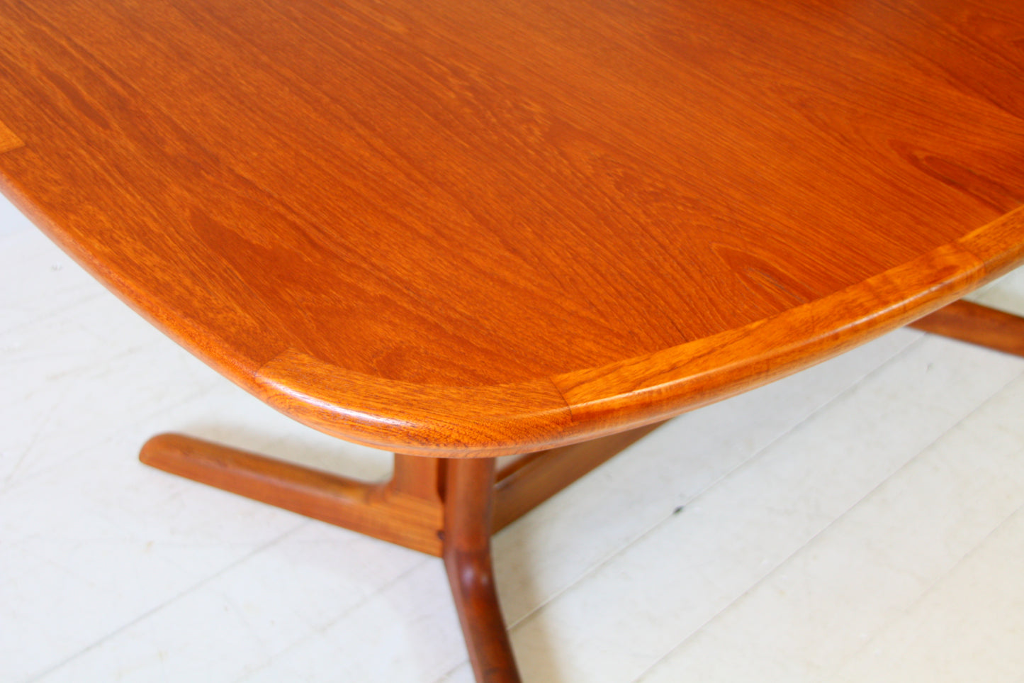 Extending Teak Dining Table by AM Møbler - Denmark c.1970