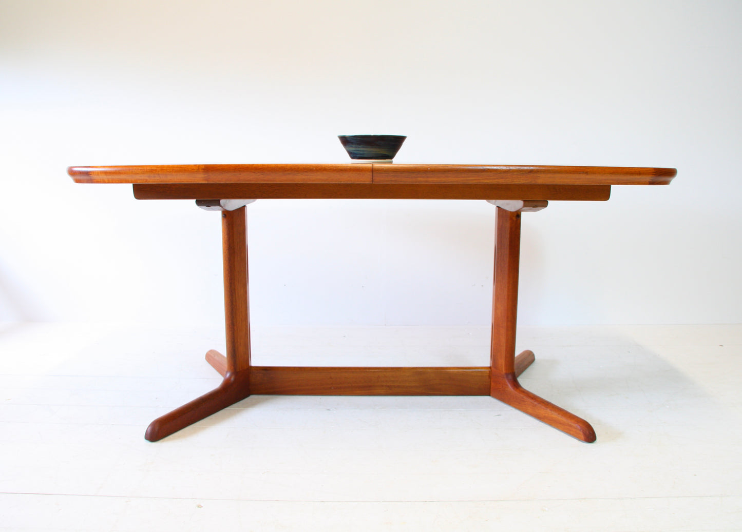 Extending Teak Dining Table by AM Møbler - Denmark c.1970