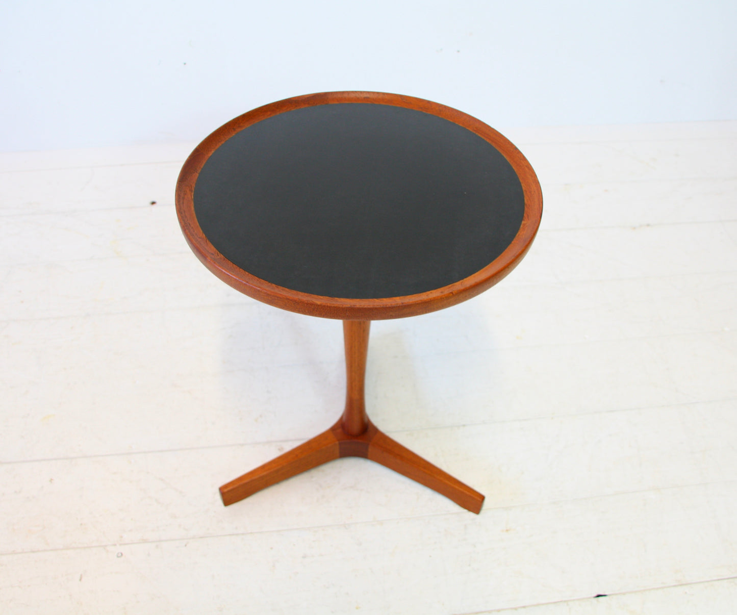 Hans C. Andersen Teak & Melamine Pedestal Side Table by Artex c.1960