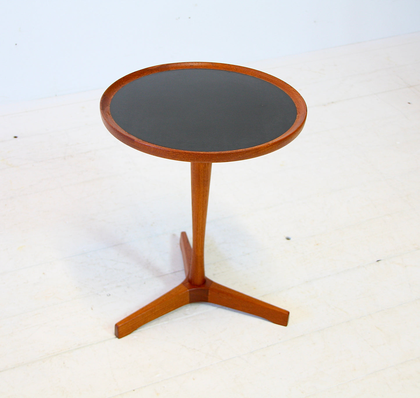 Hans C. Andersen Teak & Melamine Pedestal Side Table by Artex c.1960