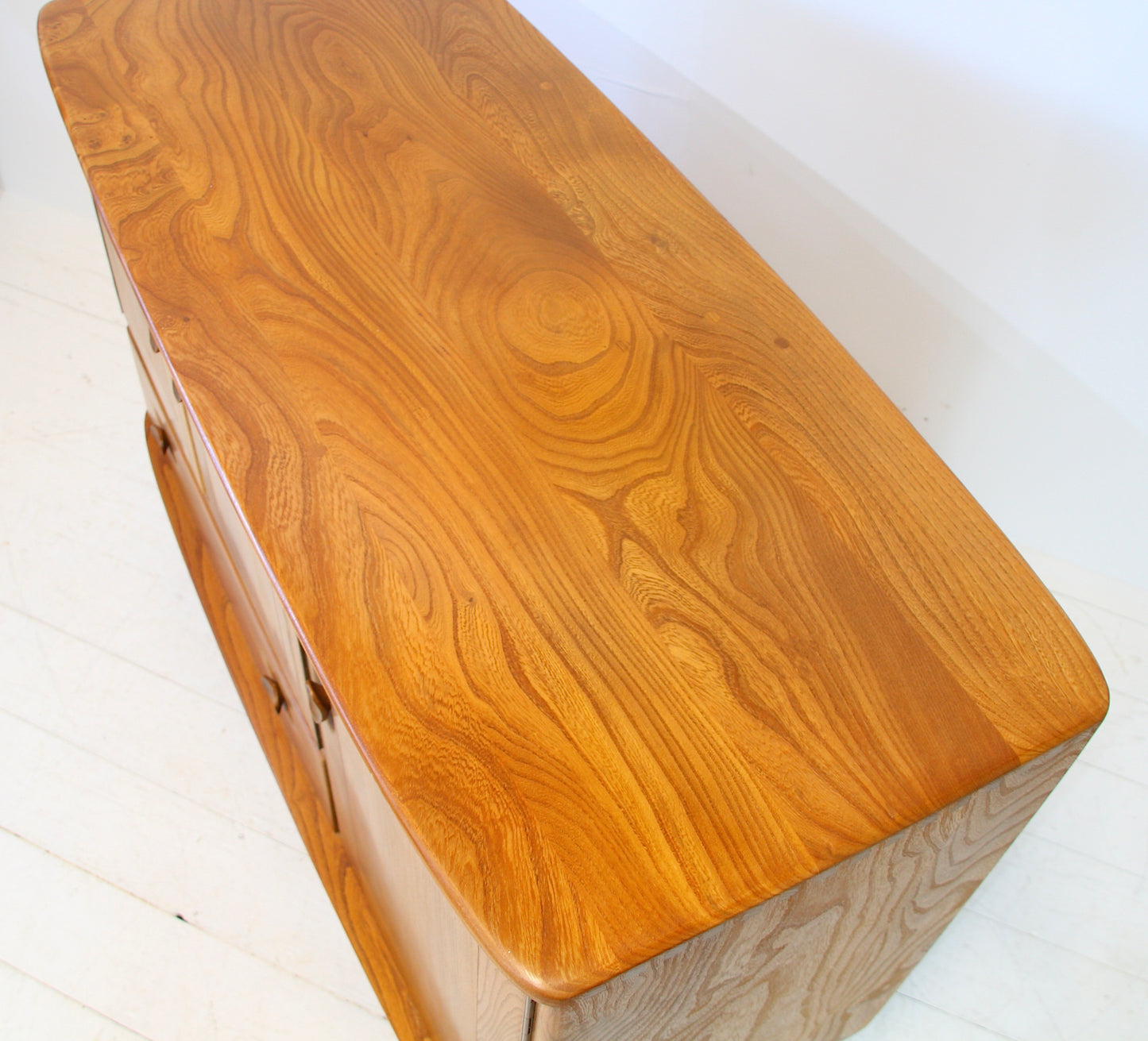 Ercol Mid Century Sideboard Model 467 by Lucian Ercolani