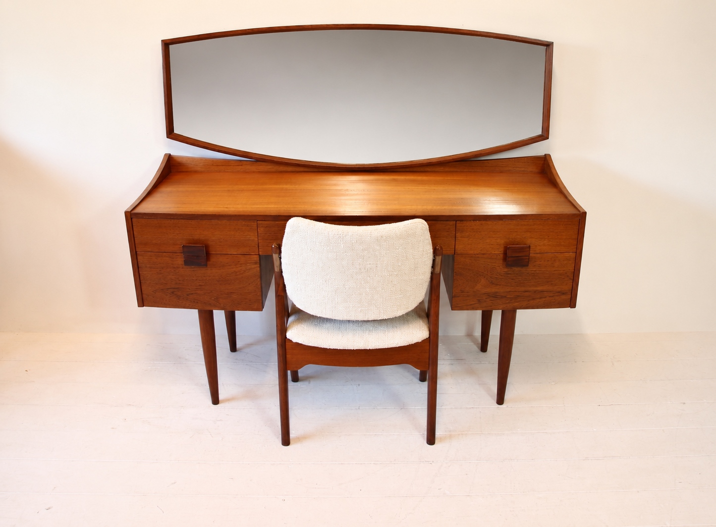 Mid Century Dressing Table by Kofod Larsen for G Plan c.1960
