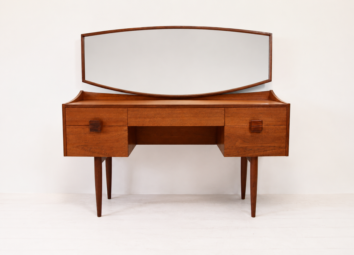 Mid Century Dressing Table by Kofod Larsen for G Plan c.1960