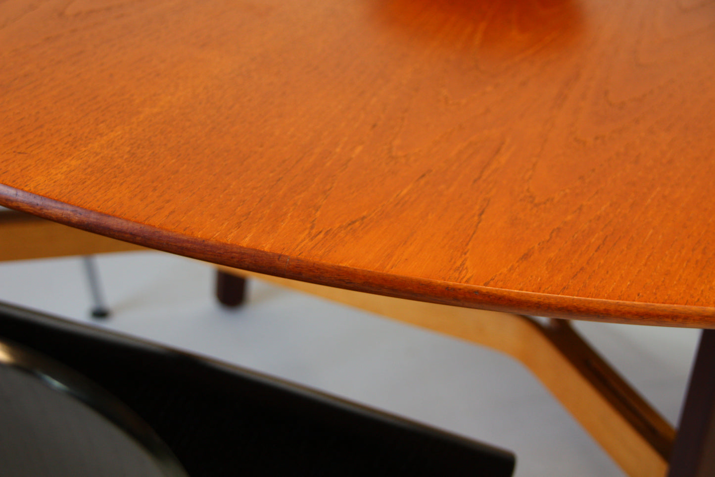 Knoll Low Dining Table by Lewis Butler 1955-1968 - Teak
