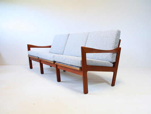 Danish Sofa by Illum Wikkelsø for Niels Eilersen c.1960