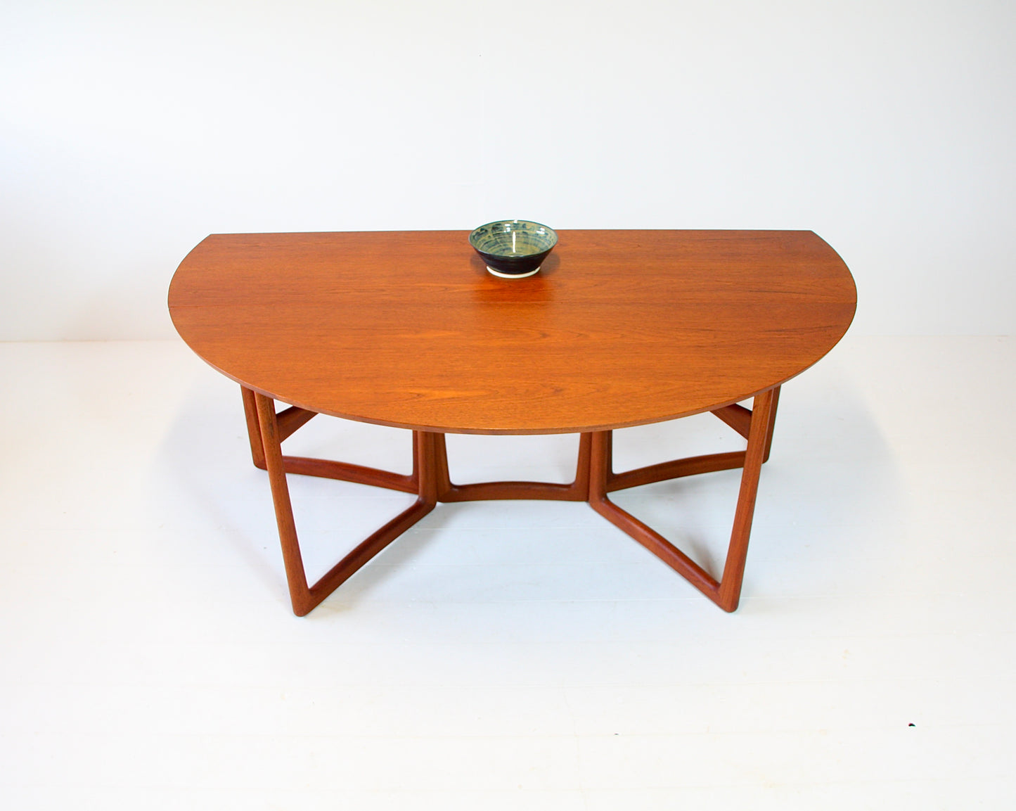 Danish Dining Table by Peter Hvidt & Orla Mølgaard Nielsen - Model 20-59