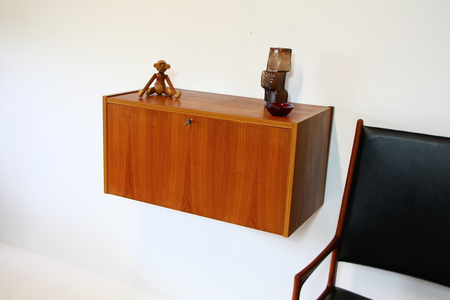 Prebend Sorensen Wall Hung Cabinet - PS System Denmark c.1960
