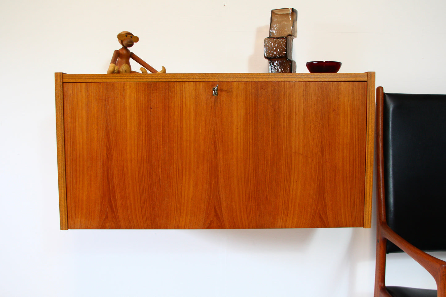 Prebend Sorensen Wall Hung Cabinet - PS System Denmark c.1960