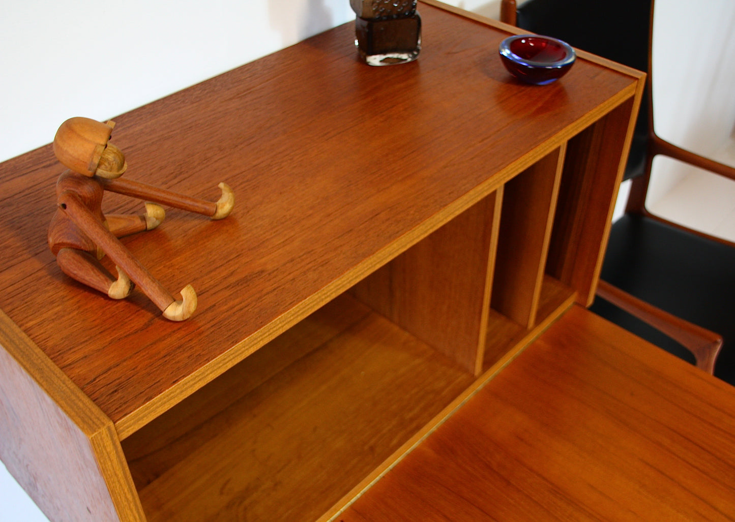 Prebend Sorensen Wall Hung Cabinet - PS System Denmark c.1960
