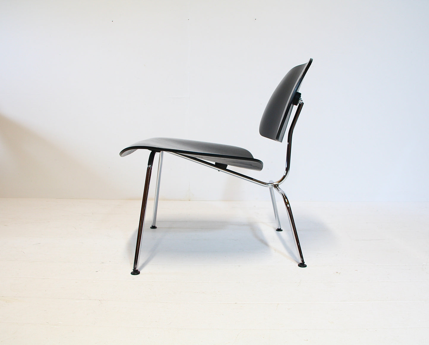 Eames LCM Lounge Chair in Black Ash & Chrome - Vitra