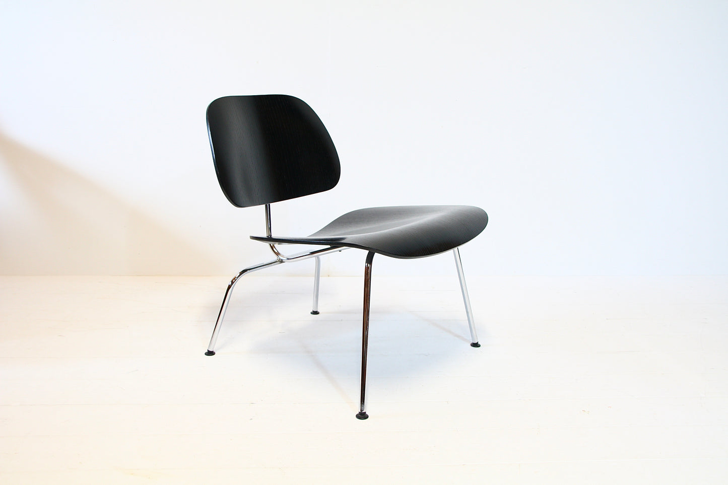 Eames LCM Lounge Chair in Black Ash & Chrome - Vitra