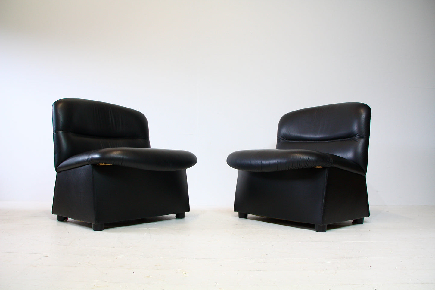 2 Italian Mid Century Leather Lounge Chairs by Vaghi of Italy