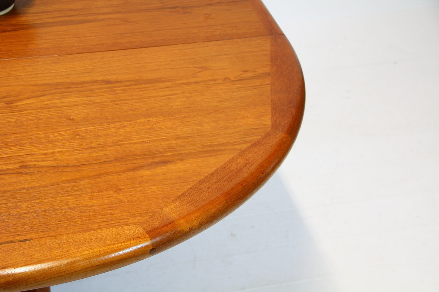 Vintage Danish Extending Dining Table - Teak c.1960