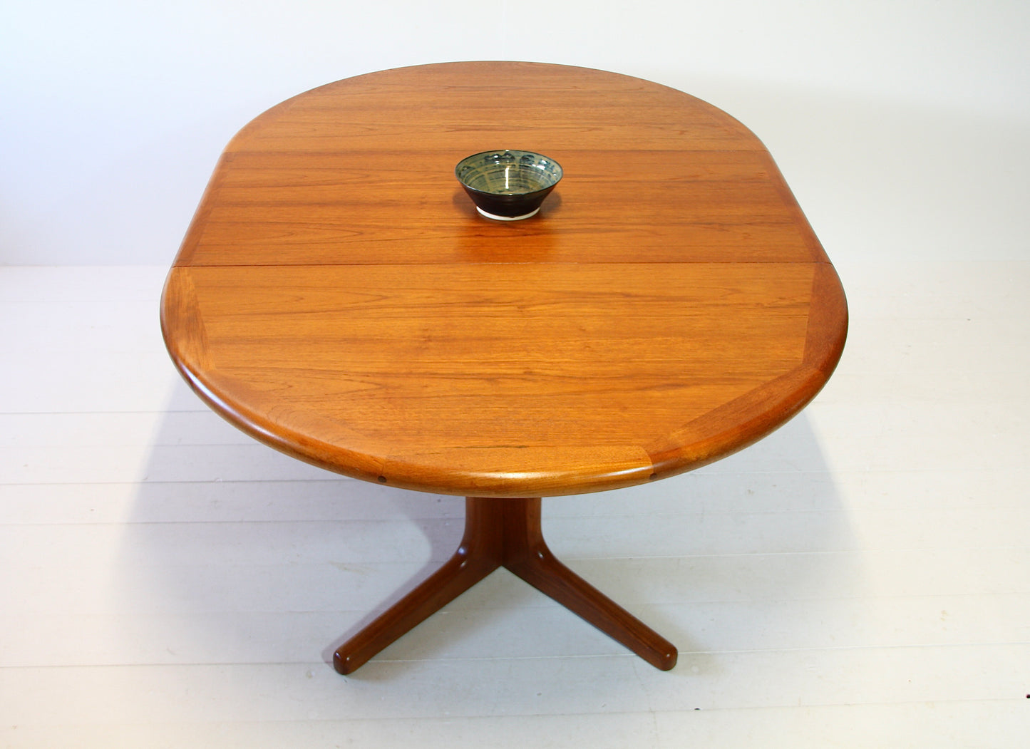 Vintage Danish Extending Dining Table - Teak c.1960
