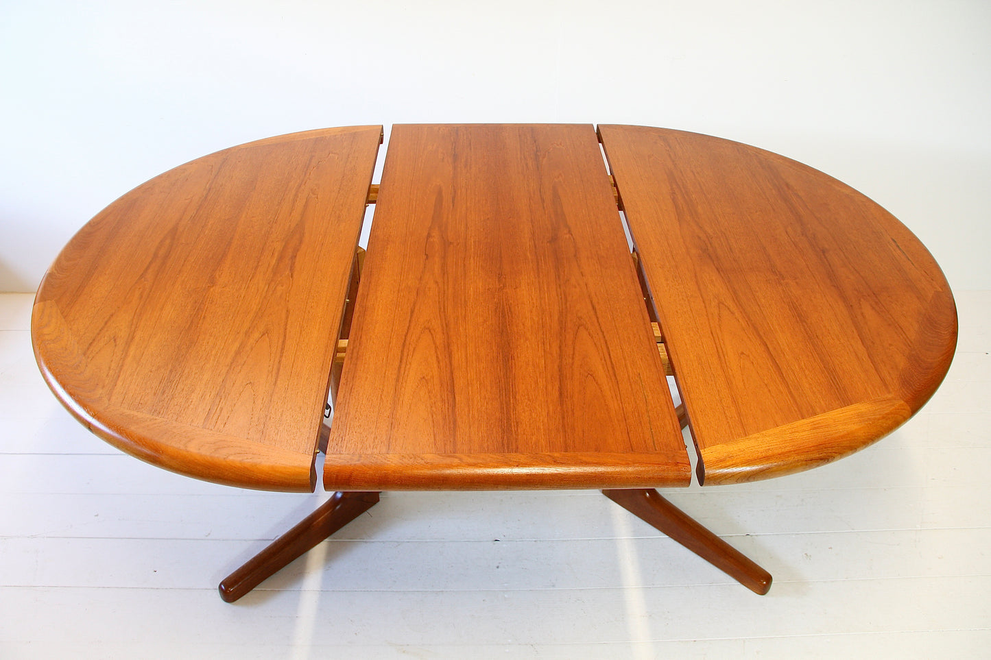 Vintage Danish Extending Dining Table - Teak c.1960