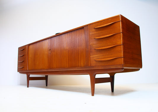 Johannes Andersen Teak Sideboard For Uldum Møbelfabrik 1960s