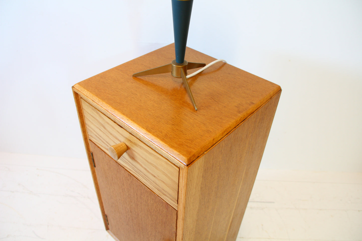 Vintage Meredew Bedside Cabinet in Oak