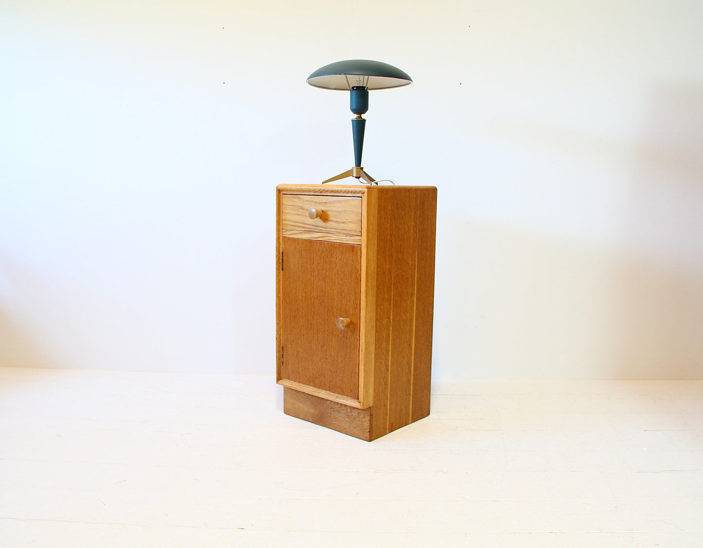 Vintage Meredew Bedside Cabinet in Oak