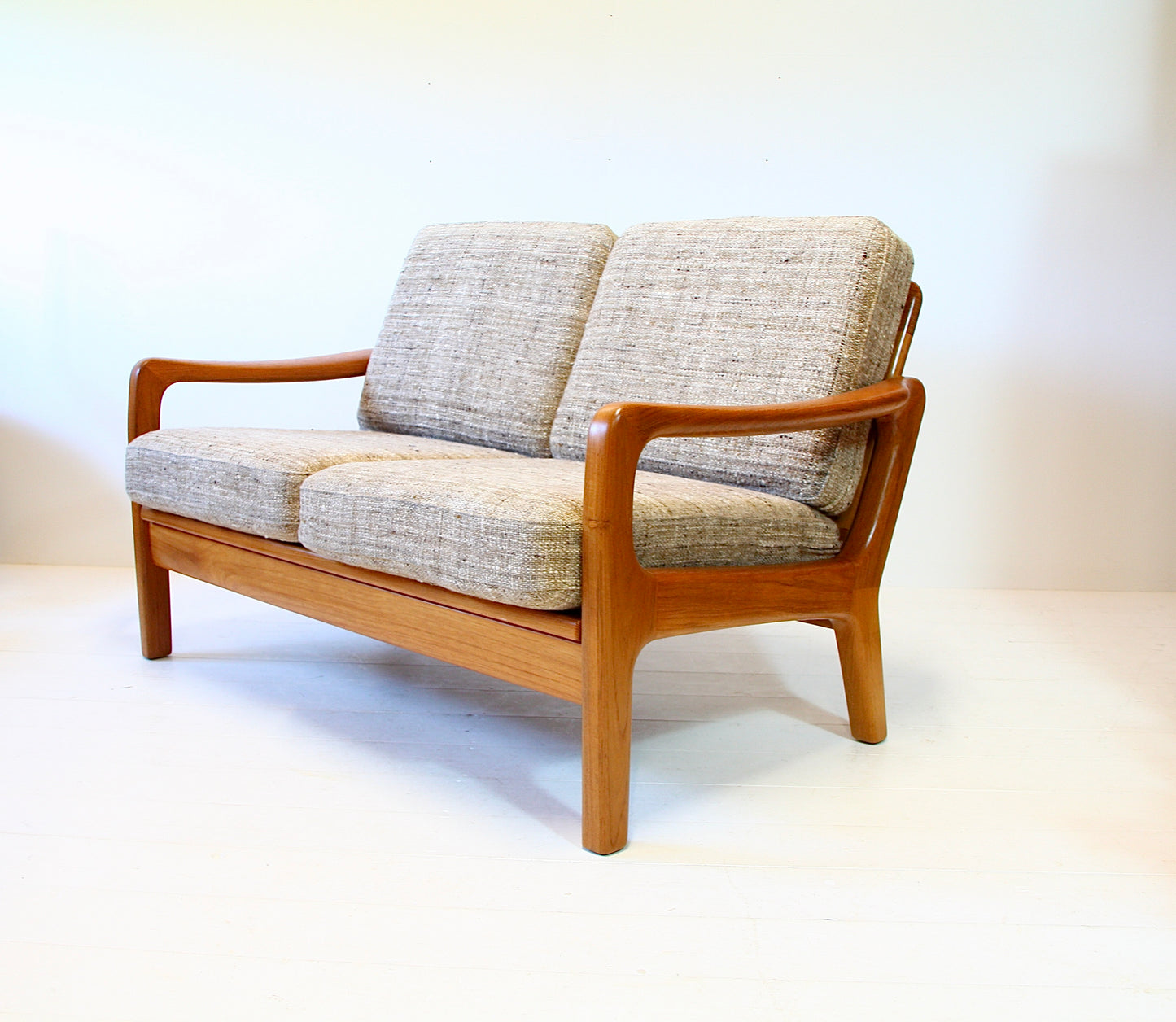 Danish Vintage Sofa by Juul Kristensen - Teak c.1970