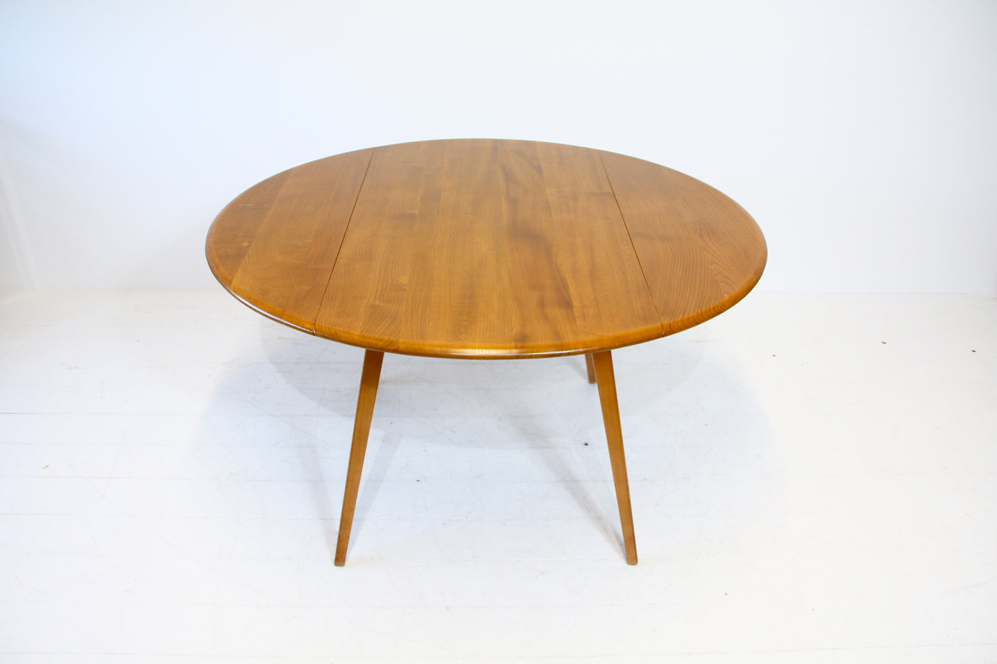 Ercol Model 384 Solid Elm Drop Leaf Dining Table