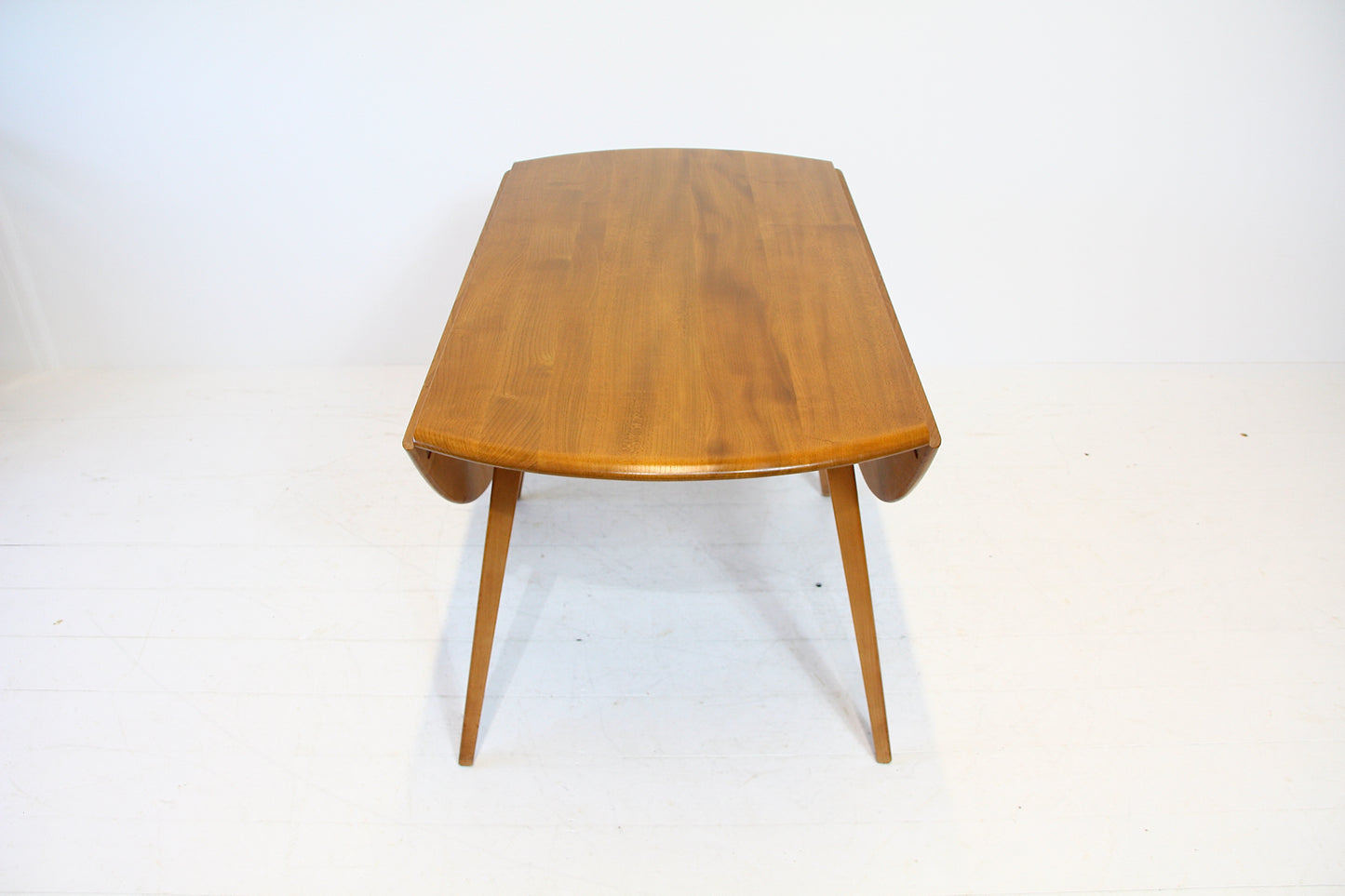 Ercol Model 384 Solid Elm Drop Leaf Dining Table