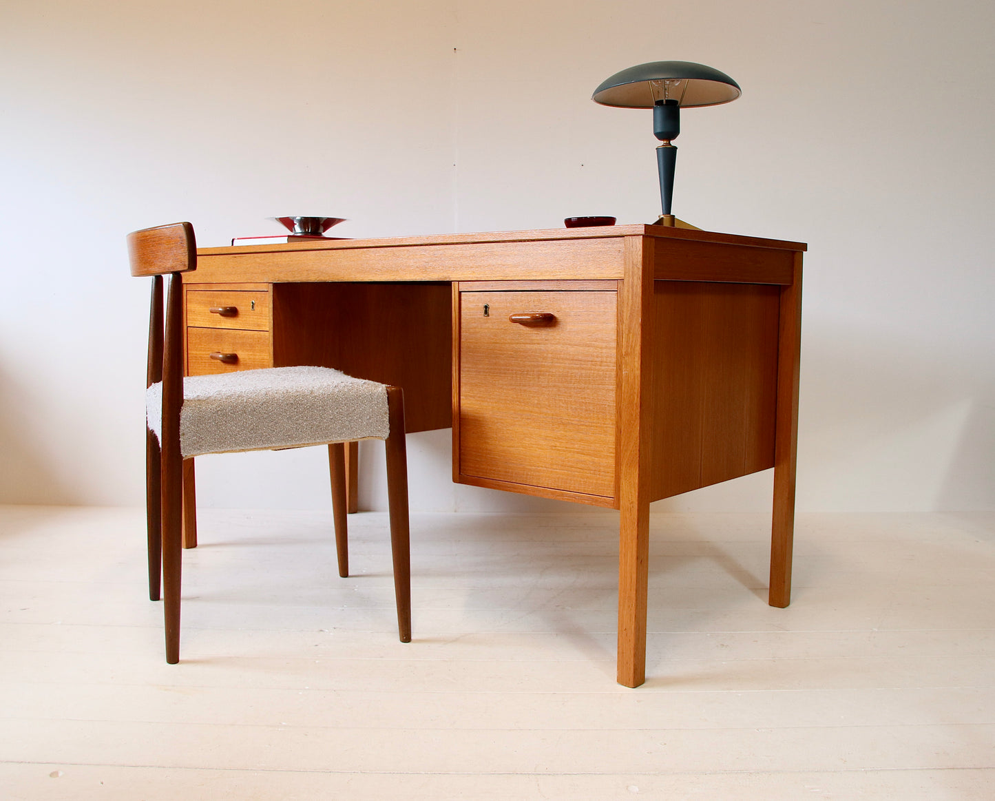 Danish Mid Century Desk by Domino Mobler c.1970