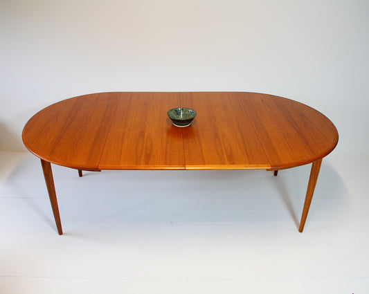 Skovmand & Andersen Extending Danish Dining Table - Teak c.1960