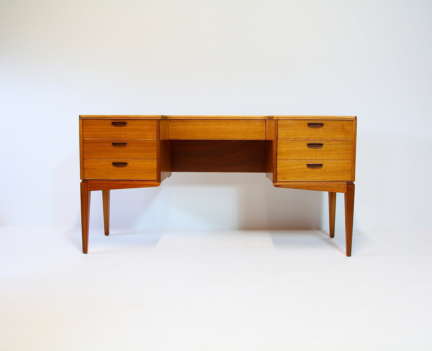SOLD - Vintage Desk in Walnut by Alfred Cox 1967
