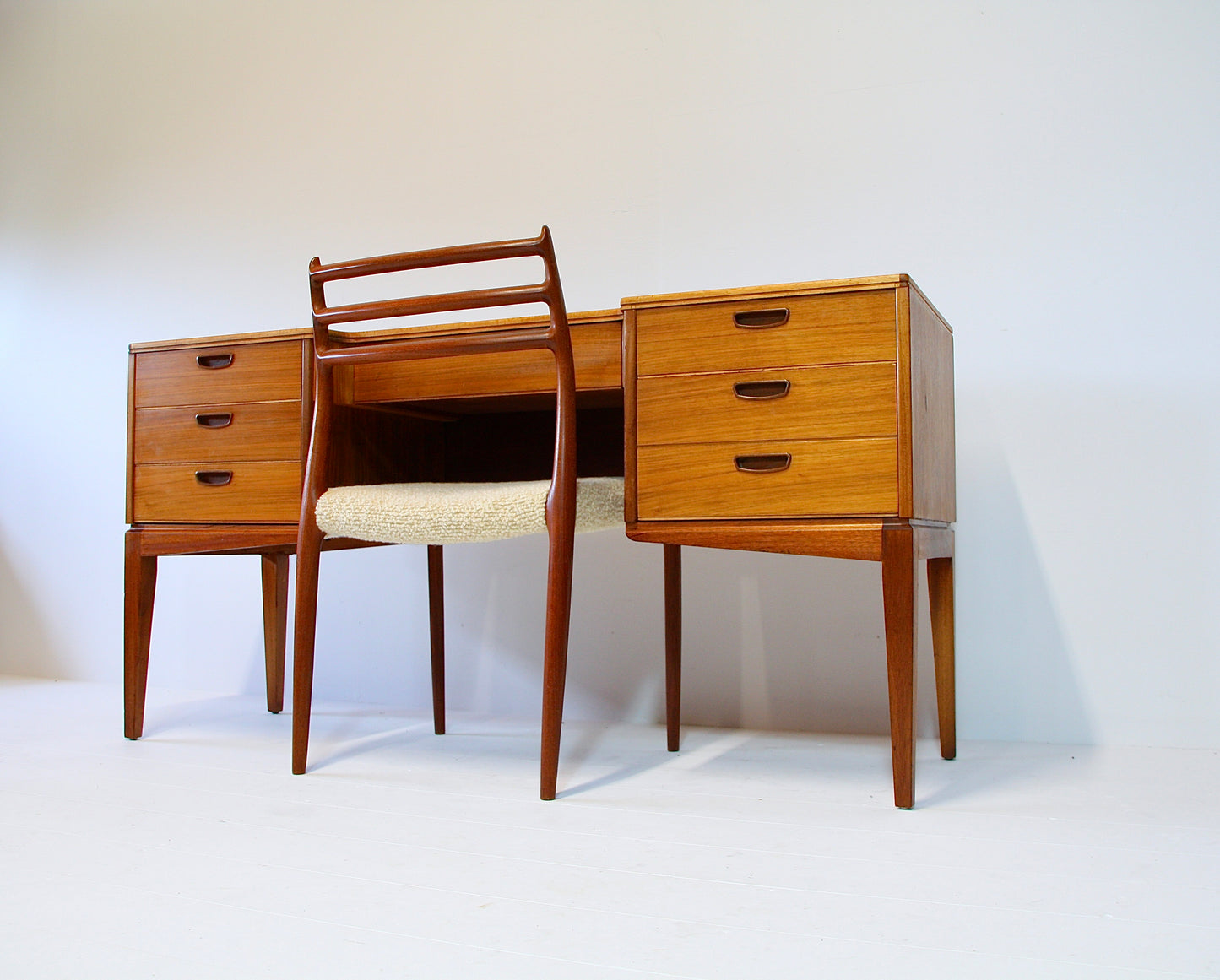 SOLD - Vintage Desk in Walnut by Alfred Cox 1967