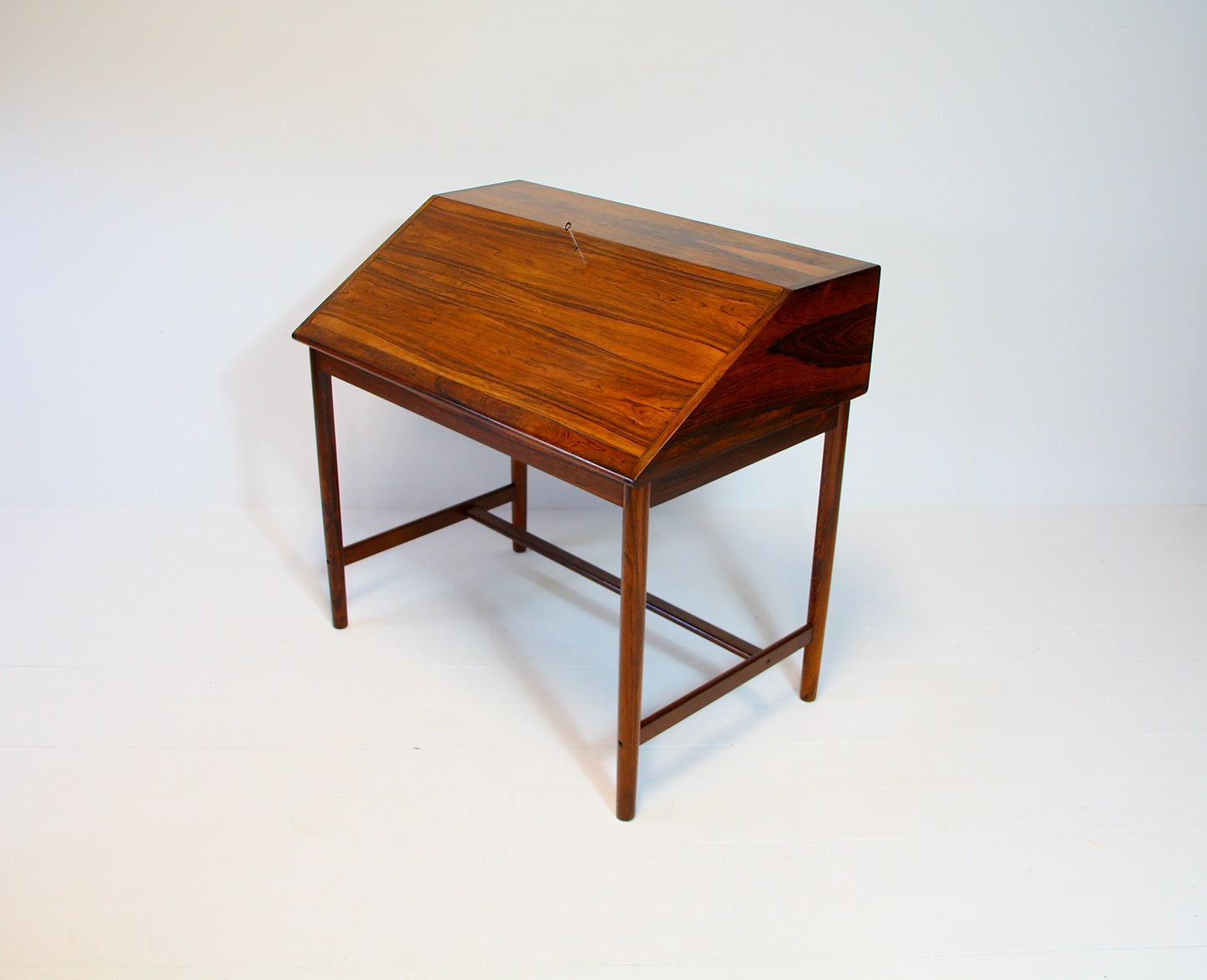 Torbjorn Afdal Desk in Brazilian Rosewood - Norway c.1960