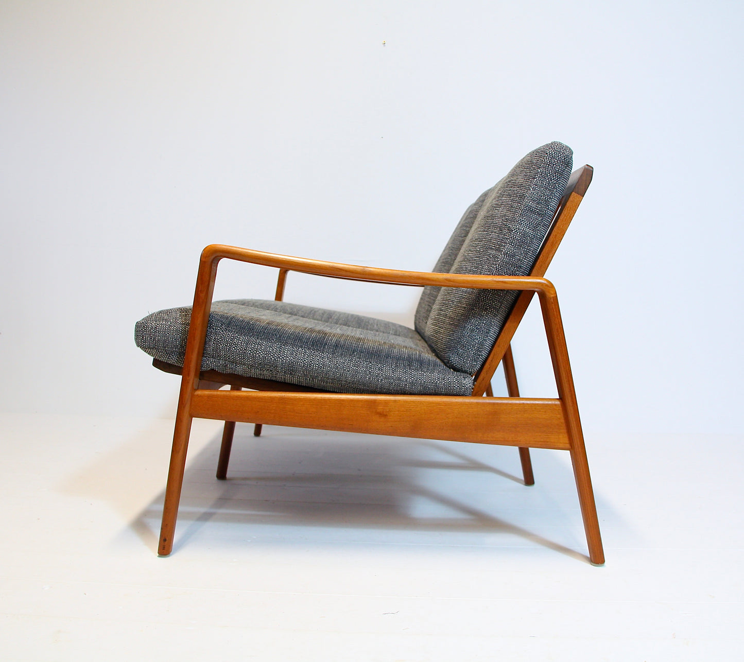Danish Sofa by Arne Wahl Iversen for Komfort - Teak