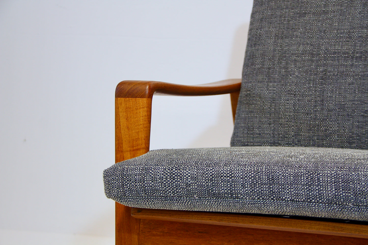 Danish Sofa by Arne Wahl Iversen for Komfort - Teak